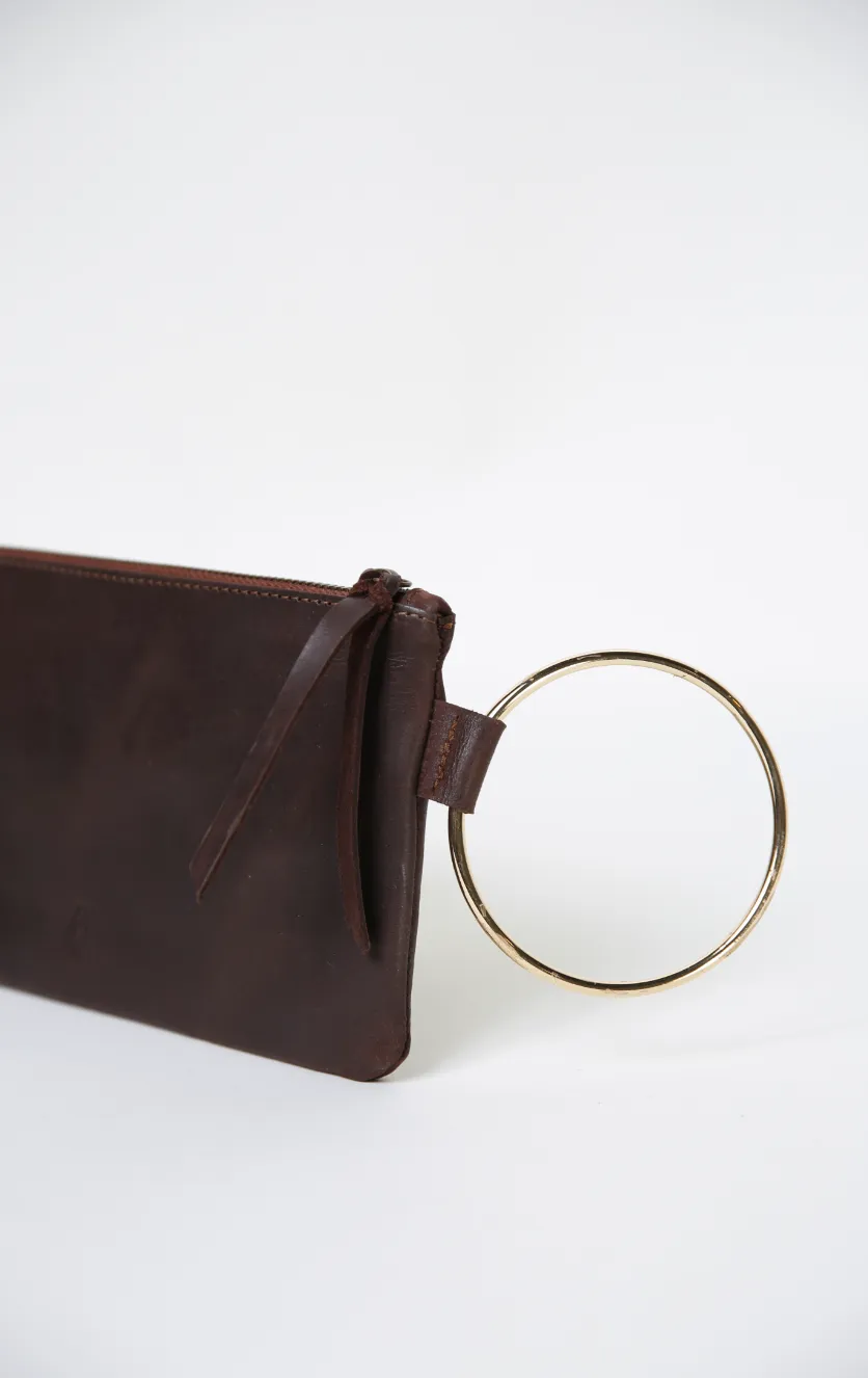 Fozi Wristlet in Chocolate