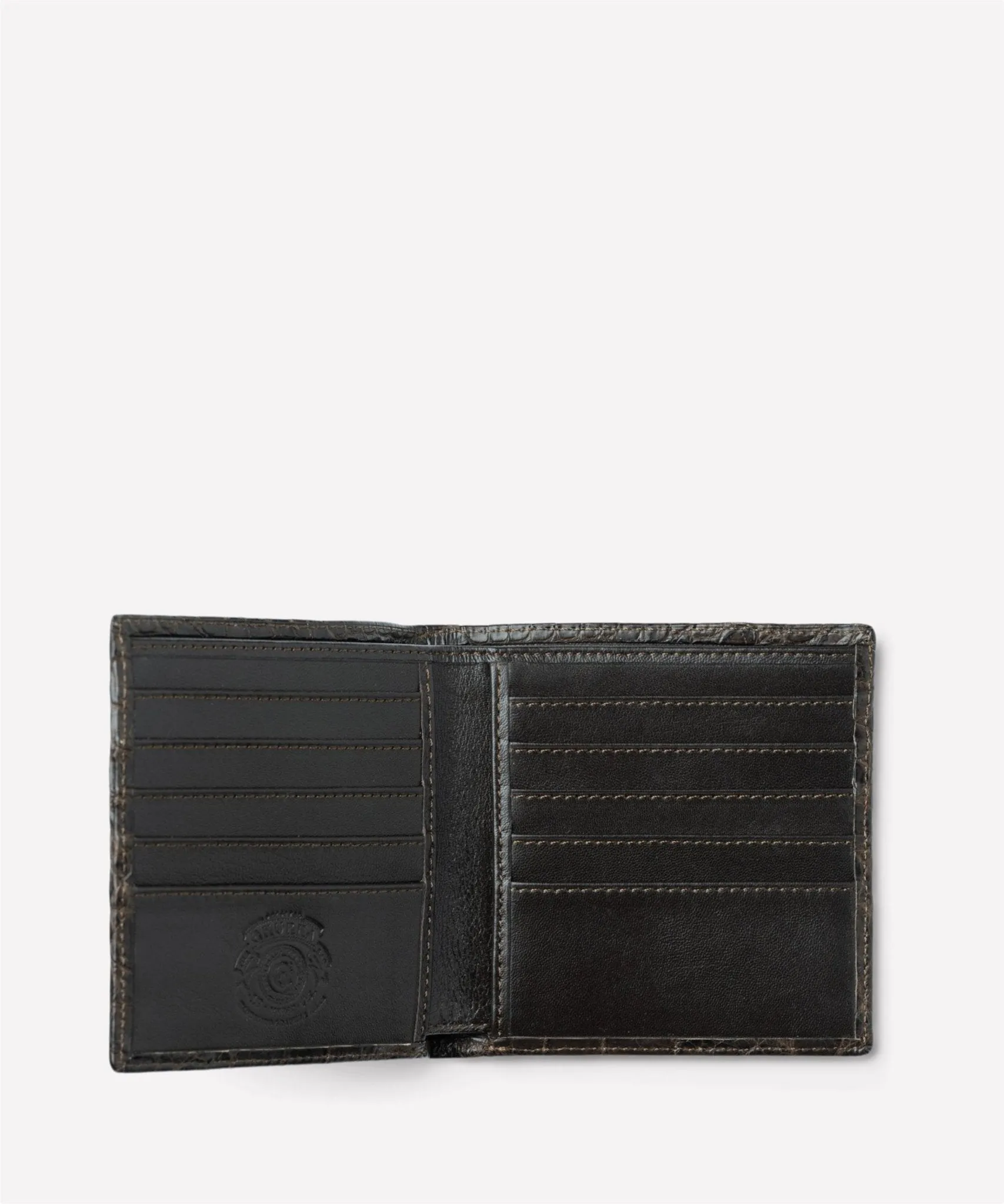 International Wallet No. 104