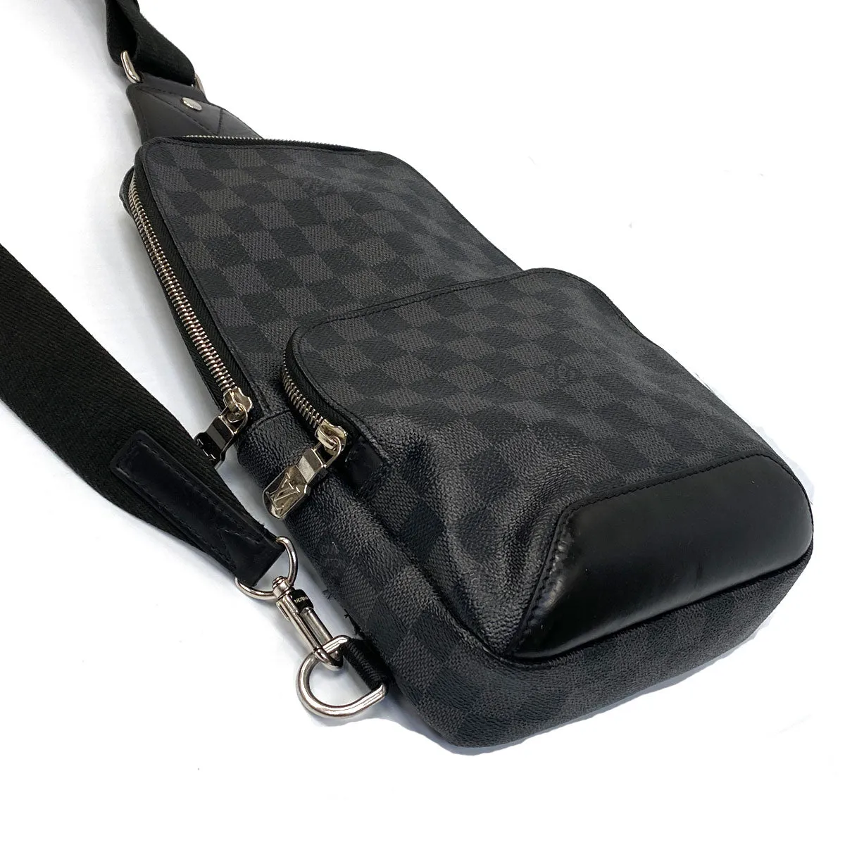 Louis Vuitton Avenue Sling Bag