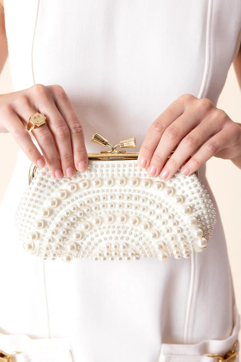 Maud Tassel Clutch - Ivory